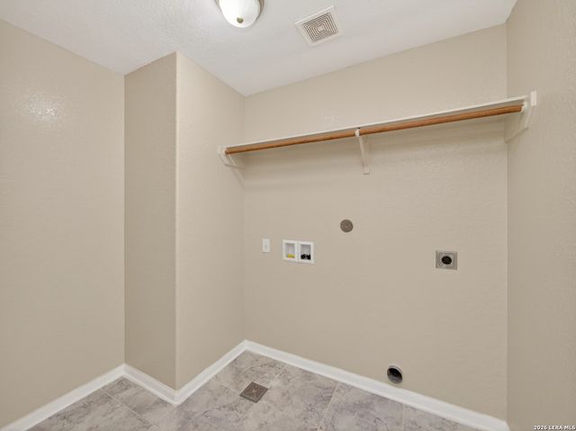 3727 Southern Grv, San Antonio, TX 78222