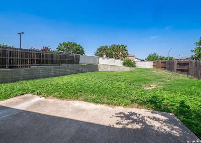 3727 Southern Grv, San Antonio, TX 78222