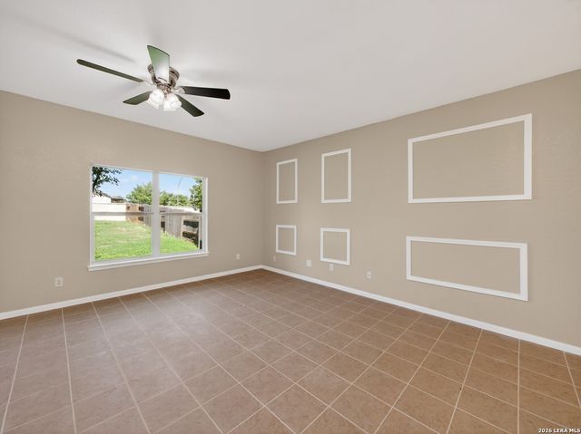 3727 Southern Grv, San Antonio, TX 78222