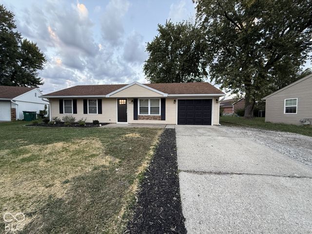 80 Bryant Court, Franklin, IN 46131