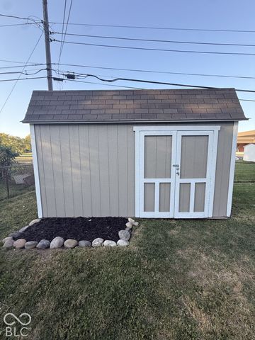 80 Bryant Court, Franklin, IN 46131