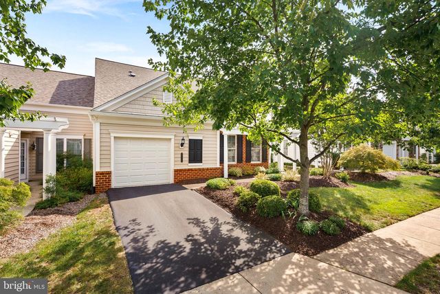 44444 OAKMONT MANOR SQ, Ashburn, VA 20147