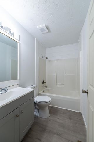 176 Williamsburg Lane, Georgetown, KY 40324