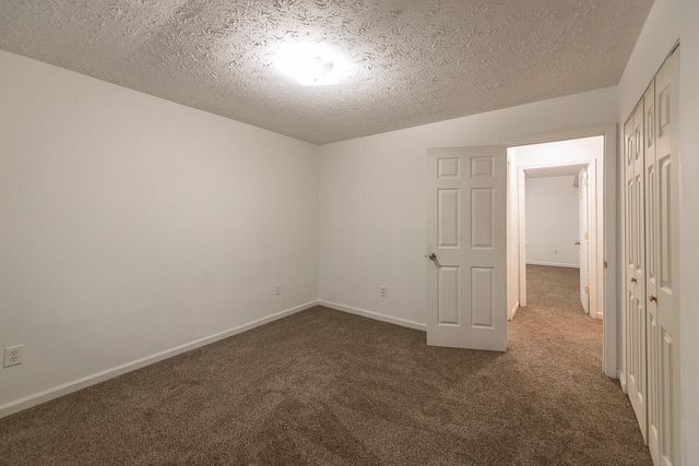 176 Williamsburg Lane, Georgetown, KY 40324