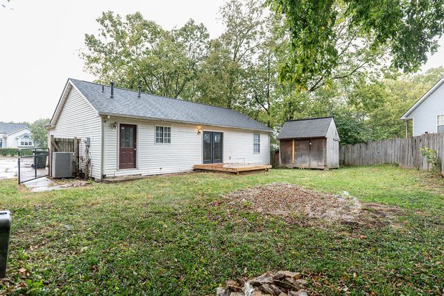 176 Williamsburg Lane, Georgetown, KY 40324