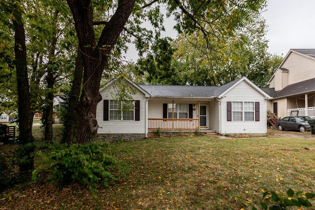 176 Williamsburg Lane, Georgetown, KY 40324