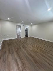 6805 SW 88th Street 1, Pinecrest, FL 33156