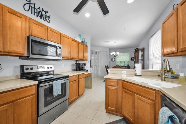 889 LANTERN WAY, Clearwater, FL 33765