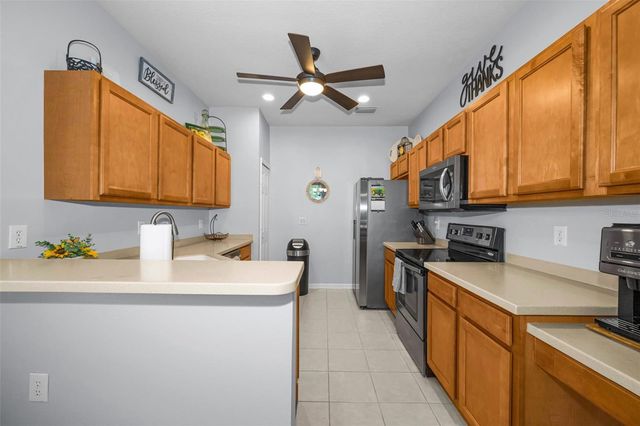 889 LANTERN WAY, Clearwater, FL 33765