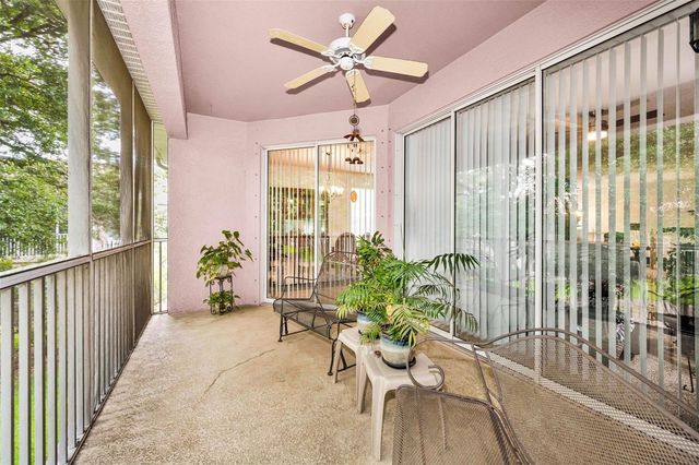889 LANTERN WAY, Clearwater, FL 33765