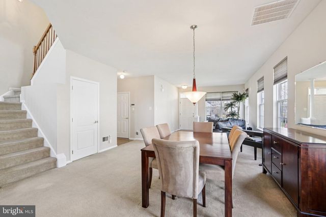 24 COMPASS CIR, Mount Laurel, NJ 08054