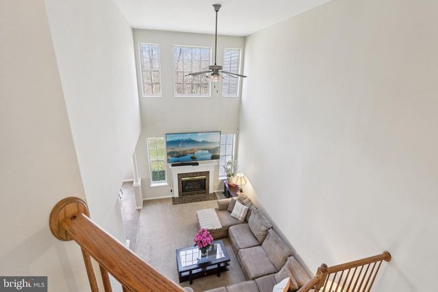 24 COMPASS CIR, Mount Laurel, NJ 08054