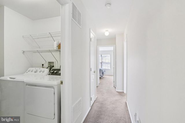 24 COMPASS CIR, Mount Laurel, NJ 08054