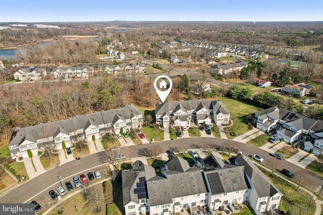 24 COMPASS CIR, Mount Laurel, NJ 08054