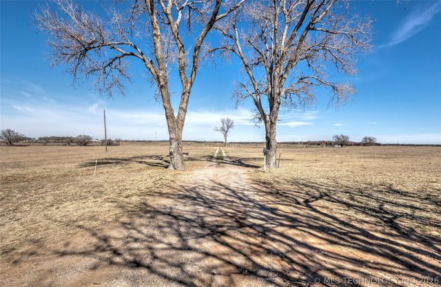 13160 E 2150, Terral, OK 73569