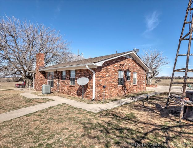 13160 E 2150, Terral, OK 73569