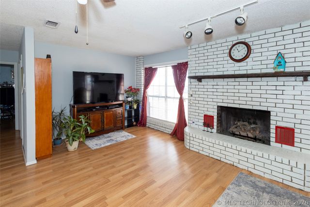 13160 E 2150, Terral, OK 73569