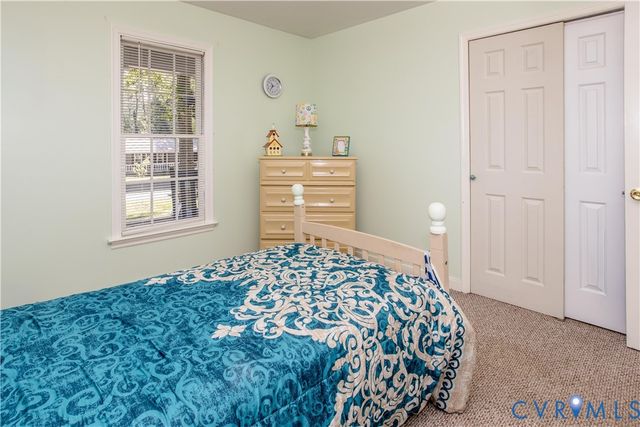 11643 Chester Station Dr, Chester, VA 23831