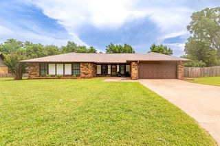 3907 Yorkshire Drive, Stillwater, OK 74074