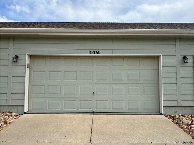 15612 E 96th Way 30B, Commerce City, CO 80022