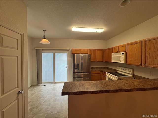 15612 E 96th Way 30B, Commerce City, CO 80022