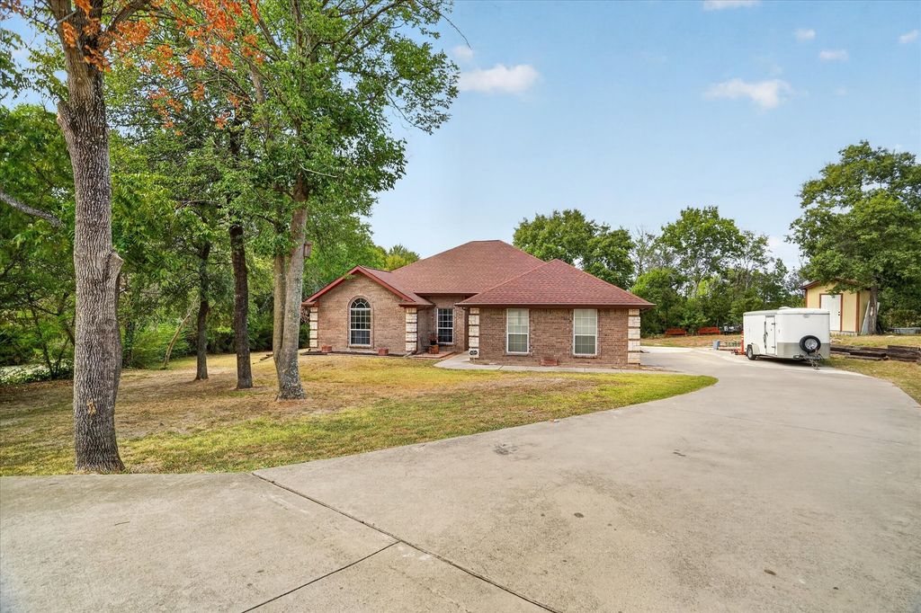 6608 Silver Oak Lane, Fort Worth, TX 76135 — photo 3