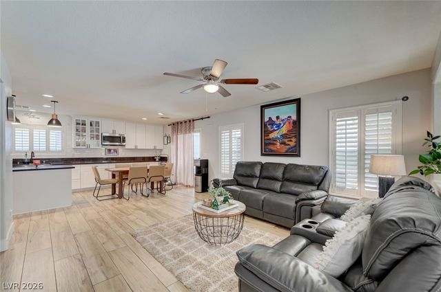 1371 Tranquil Skies Avenue, Henderson, NV 89012