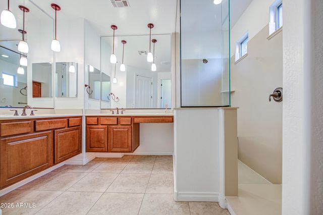 15859 N 76TH Avenue, Peoria, AZ 85382