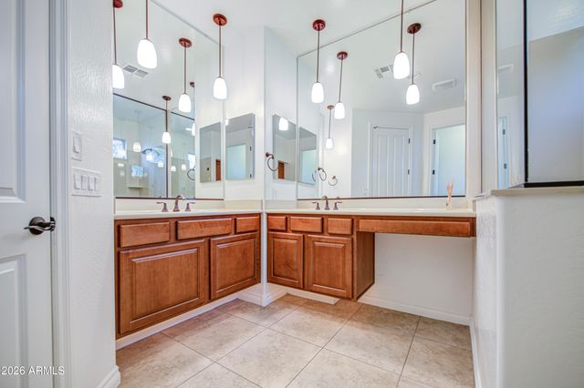 15859 N 76TH Avenue, Peoria, AZ 85382