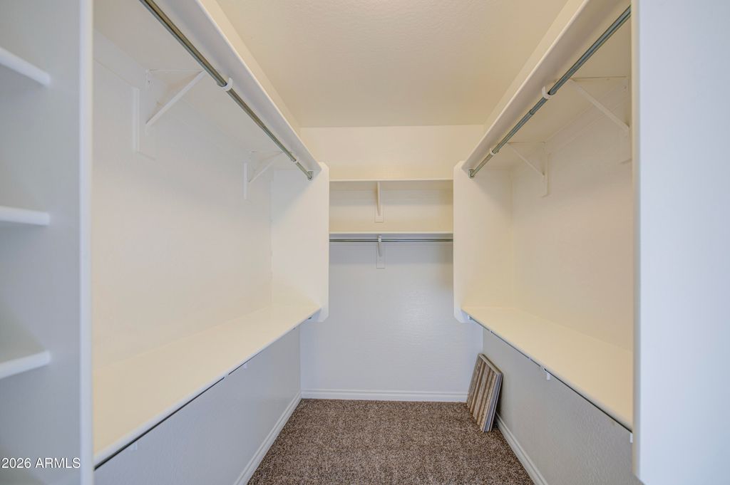 Image 17 of property listing at 15859 N 76TH Avenue, Peoria, AZ 85382