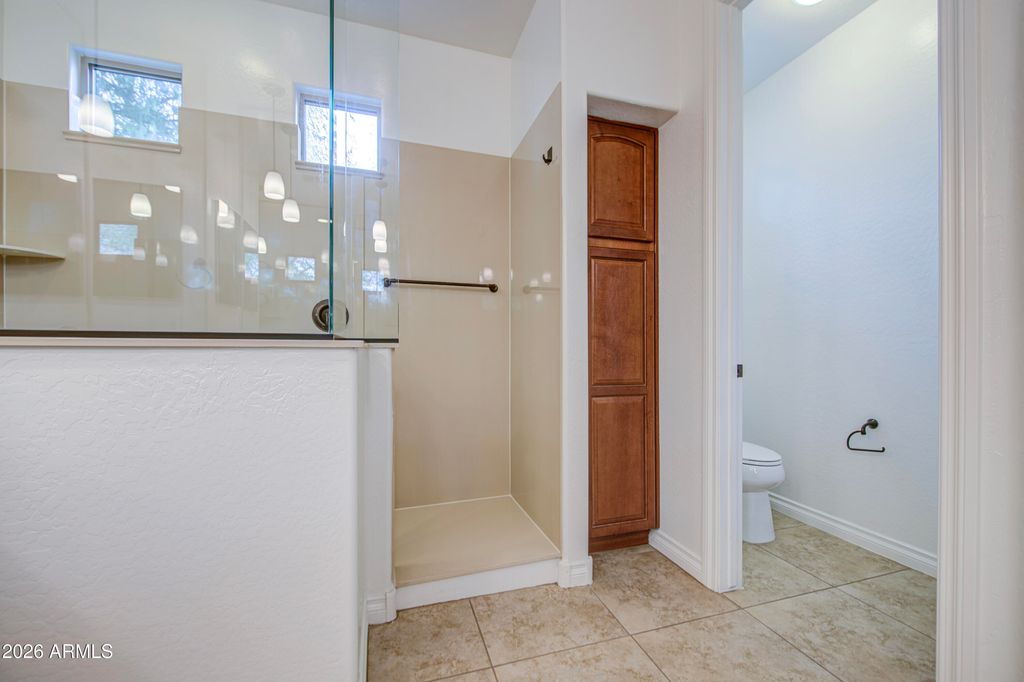 Image 18 of property listing at 15859 N 76TH Avenue, Peoria, AZ 85382