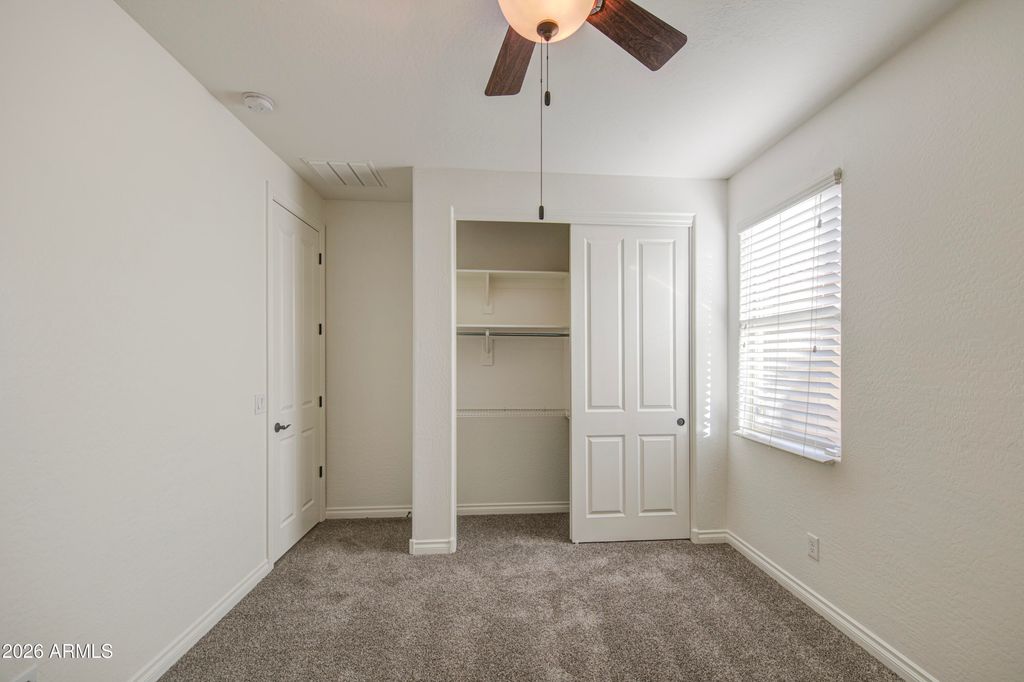 Image 22 of property listing at 15859 N 76TH Avenue, Peoria, AZ 85382