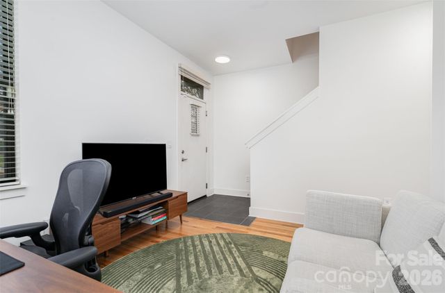 514 N Mcdowell Street, Charlotte, NC 28204