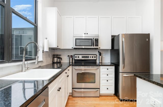 514 N Mcdowell Street, Charlotte, NC 28204