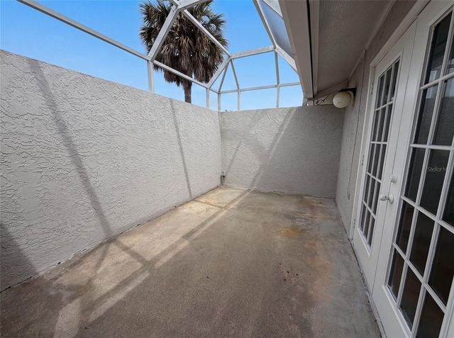 1301 LUCAYA AVENUE, Venice, FL 34285