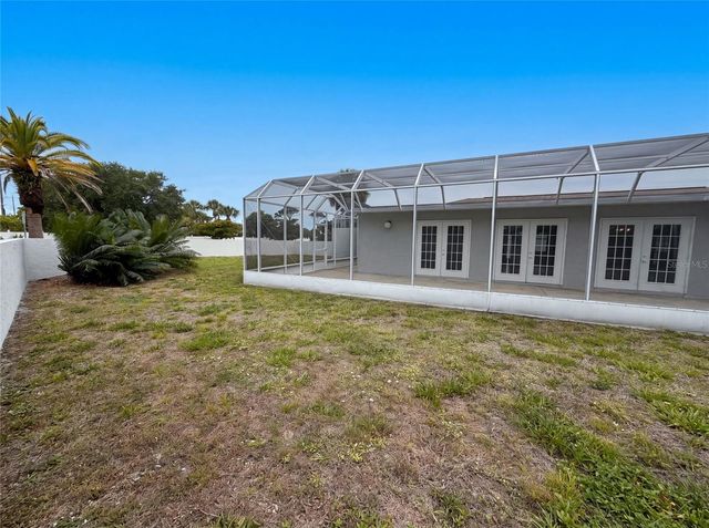 1301 LUCAYA AVENUE, Venice, FL 34285