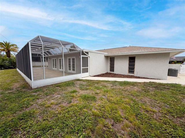 1301 LUCAYA AVENUE, Venice, FL 34285