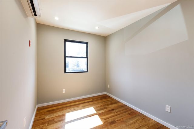8734 132nd Street, Richmond Hill, NY 11418