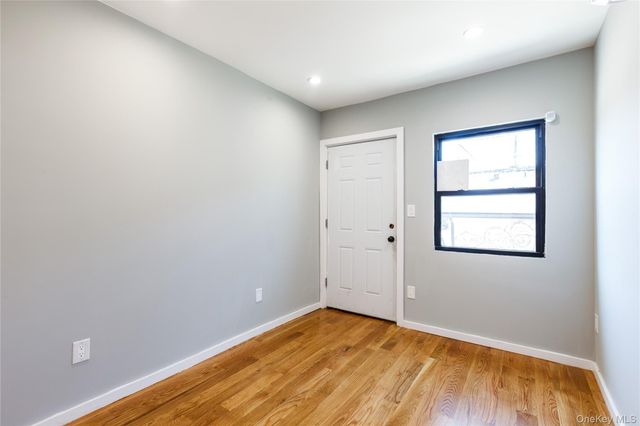 8734 132nd Street, Richmond Hill, NY 11418