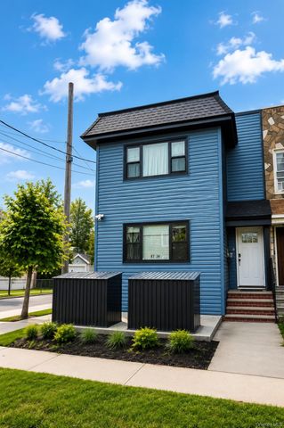 8734 132nd Street, Richmond Hill, NY 11418