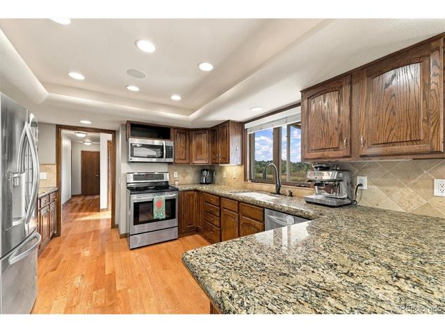 9275 W 73rd Ave, Arvada, CO 80005