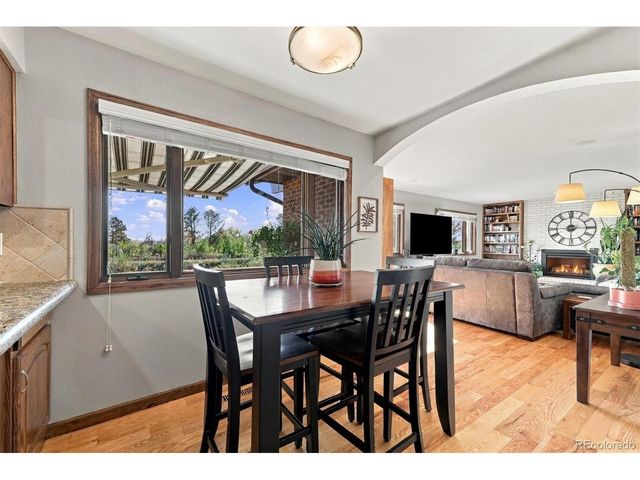 9275 W 73rd Ave, Arvada, CO 80005