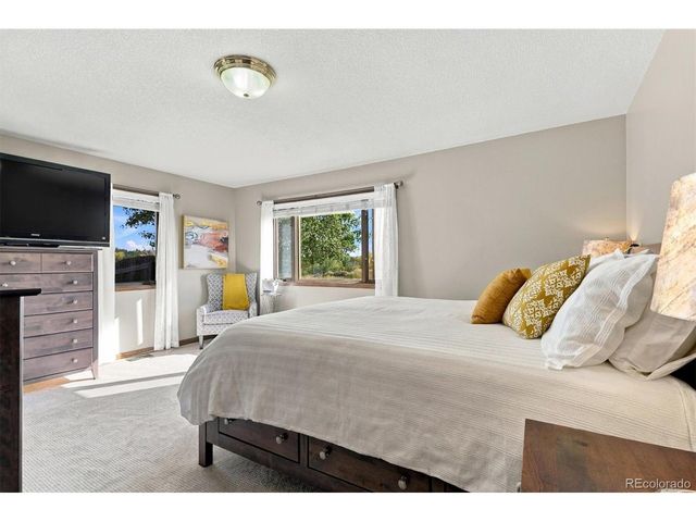 9275 W 73rd Ave, Arvada, CO 80005