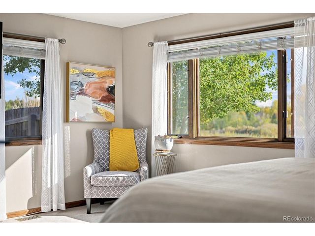 9275 W 73rd Ave, Arvada, CO 80005