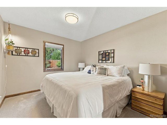 9275 W 73rd Ave, Arvada, CO 80005