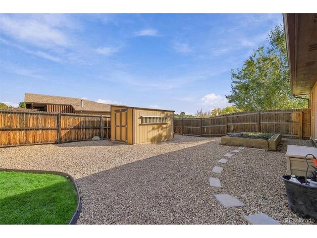 9275 W 73rd Ave, Arvada, CO 80005