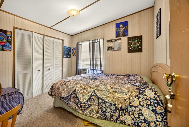 3955 S Stage Road 41, Medford, OR 97501