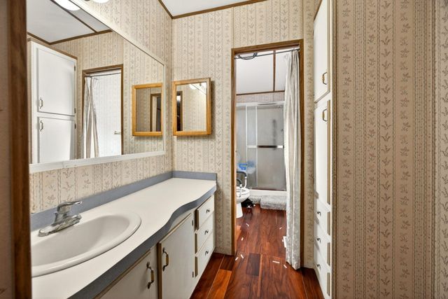 3955 S Stage Road 41, Medford, OR 97501