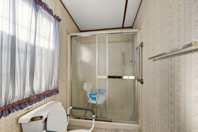 3955 S Stage Road 41, Medford, OR 97501