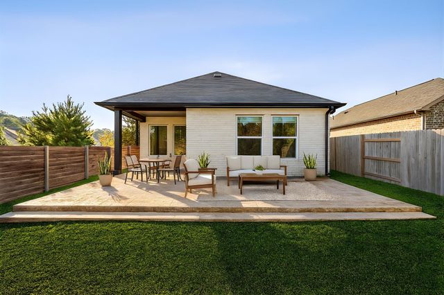 15611 Red Panda Road, Conroe, TX 77302